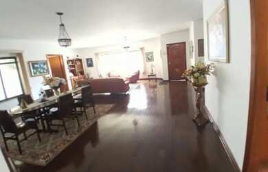 Imagem: A casa possui 4 Dormitórios, 5 Banheiros, 5 Vagas na garagem