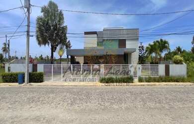 Imagem: A casa em condomínio possui 5 Dormitórios, 5 Banheiros, 5