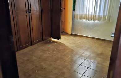 Imagem 3: Casa no Jardim América. 4 Vagas na garageme4 Dormitórios