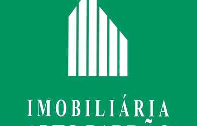 Imagem: A casa em condomínio possui 3 Dormitórios, 2 Banheiros, 4