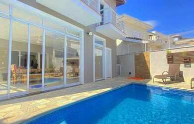 Imagem: A casa em condomínio possui 3 Dormitórios, 5 Banheiros, 4