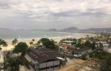 Imagem: O apartamento possui 3 Dormitórios, 2 Banheiros, 3 Vagas na