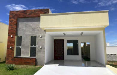 Imagem: A casa possui 3 Dormitórios e está localizado em Centro, Parnamirim