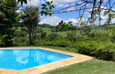 Imagem 11: Paraíso em Porto Feliz. Piscina, ChurrasqueiraeLareira