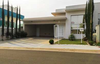 Imagem: A casa em condomínio possui 3 Dormitórios, 5 Banheiros, 4