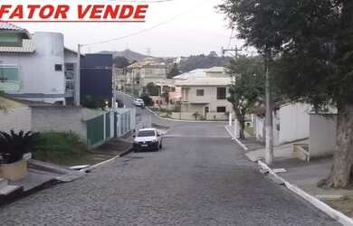 Imagem: O terreno possui 200m² de Área e está localizado em Arsenal