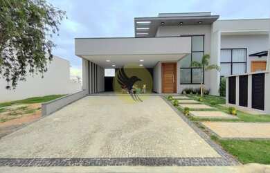 Imagem: A casa possui 3 Dormitórios, 3 Banheiros, 2 Vagas na garagem