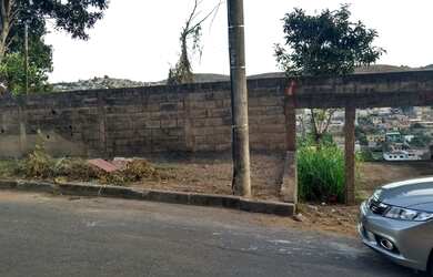 Imagem: O terreno possui 360m² de Área e está localizado em Machado