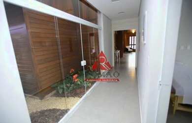 Imagem: O depósito possui 4 Vagas na garagem, 270m² de Área e está