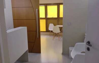 Imagem: O depósito possui 1 Vaga na garagem, 27m² de Área, Imóvel