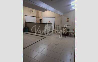 Imagem: A casa em condomínio possui 3 Dormitórios, 3 Banheiros, 2