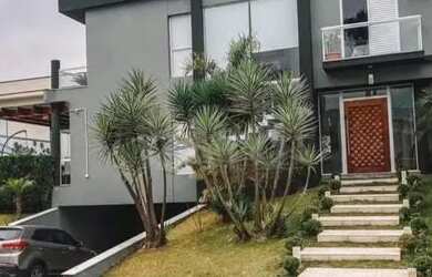 Imagem: A casa em condomínio possui 3 Dormitórios, 5 Banheiros, 3