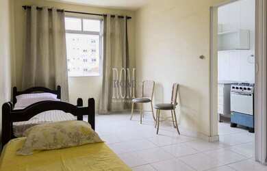 Imagem: O apartamento possui 1 Dormitório, 1 Banheiro, 1 Vaga na garagem