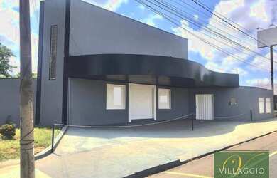 Imagem: O depósito possui 5 Vagas na garagem e 214m² de Área e está