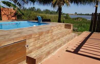 Imagem: A casa possui 2 Dormitórios, 1 Banheiro, 449m² de Área e