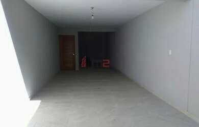 Imagem: A casa possui 3 Dormitórios, 3 Banheiros, 3 Vagas na garagem