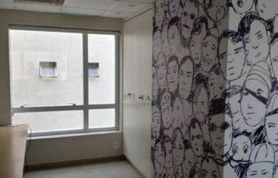 Imagem: O depósito possui 5 Vagas na garagem, 168m² de Área e está