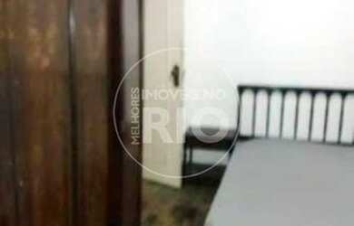 Imagem 7: Casa na Tijuca à venda. Varanda, Área de serviço, 250m² de Áreae3...