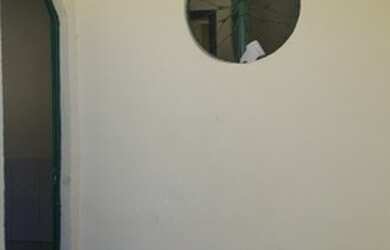 Imagem: A casa possui 1 Dormitório, 1 Banheiro, 40m² de Área, Varanda