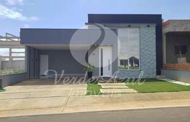 Imagem: A casa em condomínio possui 3 Dormitórios, 3 Banheiros, 4