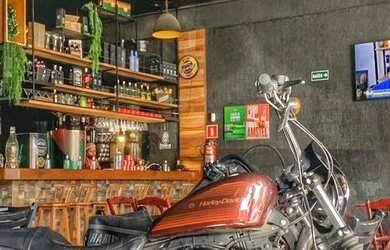 Imagem 2: BAR E RESTAURANTE. Imóvel novoe200m² de Área