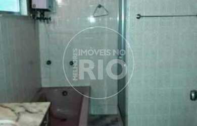 Imagem 14: Casa na Tijuca à venda. Varanda, Área de serviço, 250m² de Áreae3...