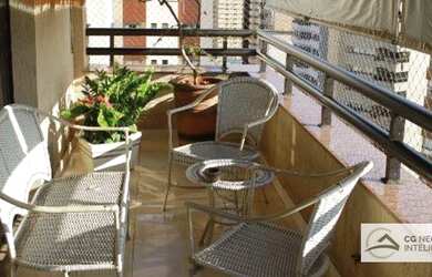 Imagem: O apartamento possui 4 Dormitórios, 4 Banheiros, 2 Vagas na