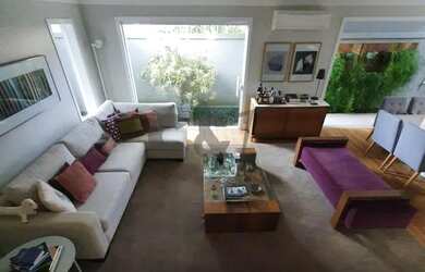 Imagem 1: Casa de Condomínio à venda no Alto da Boa Vista, São Paulo - SP