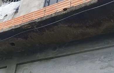 Imagem: A casa possui 2 Dormitórios, 1 Banheiro e está localizado