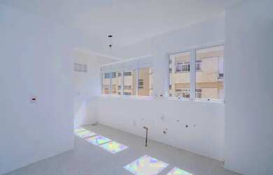 Imagem 6: Cobertura para Venda - 244m², 3 dormitórios, sendo 1 suites, 4 vagas...