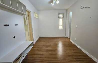 Imagem: O apartamento possui 1 Dormitório, 1 Banheiro e 40m² de Área