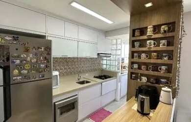 Imagem: O apartamento possui 2 Dormitórios, 2 Banheiros, 1 Vaga na