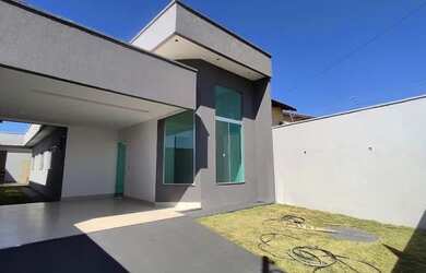 Imagem 2: Casa com piscina para venda no Bairro Cardoso em Aparecida de Goiânia
