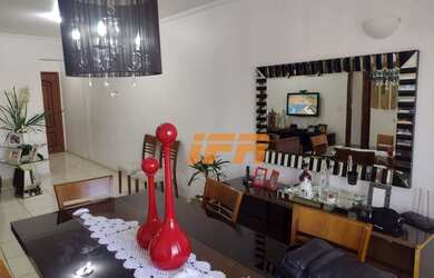 Imagem: O apartamento possui 3 Dormitórios, 3 Banheiros, 2 Vagas na