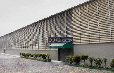 Imagem: O depósito possui 5 Vagas na garagem, 4.410m² de Área e