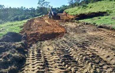 Imagem 12: jt- Vende- se terreno com negociação facilitada