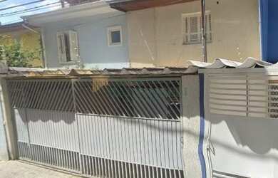 Imagem: A casa para alugar possui 2 Dormitórios, 2 Banheiros, 2 Vagas