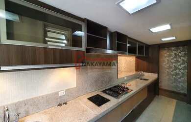 Imagem: O apartamento possui 3 Dormitórios, 1 Banheiro, 1 Vaga na garagem