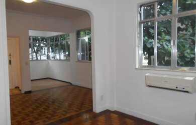 Imagem: O apartamento possui 2 Dormitórios, 2 Banheiros, 90m² de Área