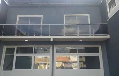 Imagem: A casa possui 4 Banheiros e está localizado em Afonso Pena