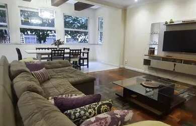 Imagem: O apartamento possui 4 Dormitórios, 3 Banheiros, 1 Vaga na