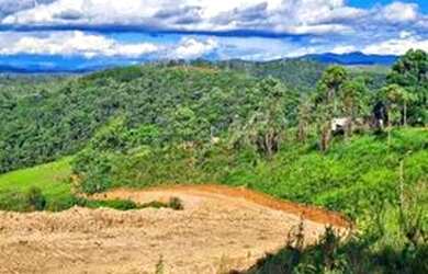 Imagem: O terreno possui 1000m² de Área e está localizado em Rio