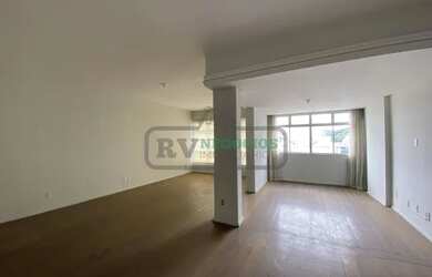 Imagem: O apartamento possui 3 Dormitórios, 3 Banheiros, 3 Vagas na