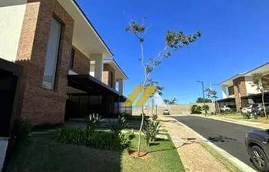 Imagem: A casa em condomínio possui 3 Dormitórios, 5 Banheiros, 2