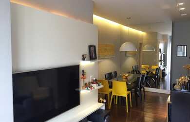 Imagem: O apartamento possui 3 Dormitórios, 3 Banheiros, 2 Vagas na