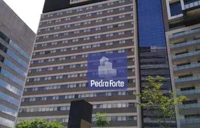 Imagem: O depósito possui 2 Vagas na garagem, 40m² de Área e Imóvel