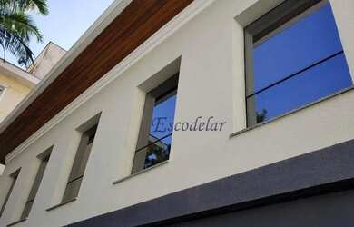 Imagem: O depósito possui 5 Vagas na garagem, 396m² de Área, Imóvel