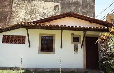 Imagem: A casa em condomínio para alugar possui 1 Dormitório, 1 Banheiro