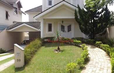 Imagem: A casa em condomínio possui 3 Dormitórios, 3 Banheiros, 4