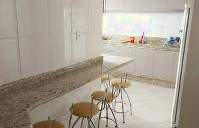 Imagem 2: Locação Anual Apartamento com 3 dormitórios